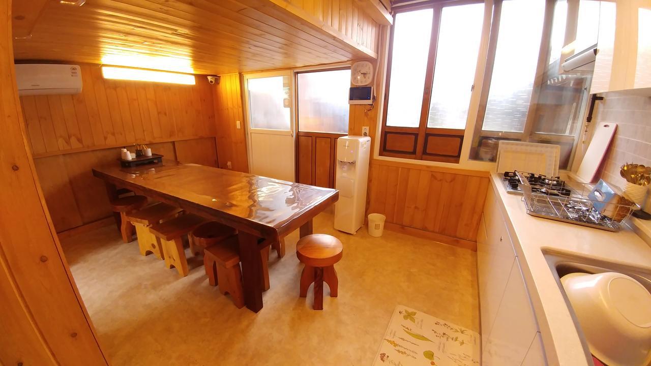 Sohyundang Guest house *